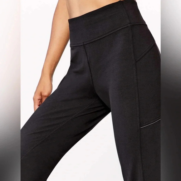 Lululemon Run On Jogger (28") size 10 - Picture 2 of 6